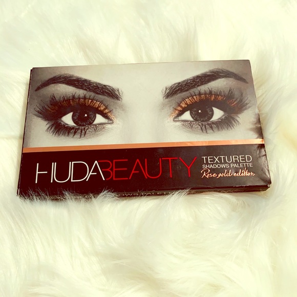 HUDA BEAUTY Other - Huda rose gold palette